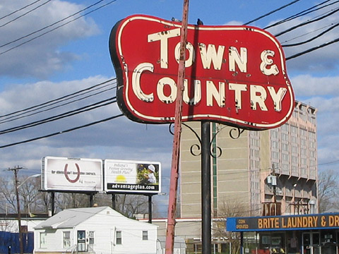 Town & Country Retro Sign